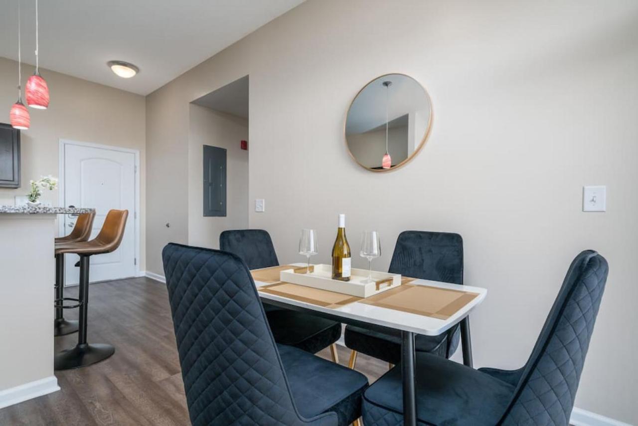 Private Bedroom Downtown Indy - Shared Ινδιανάπολη Εξωτερικό φωτογραφία