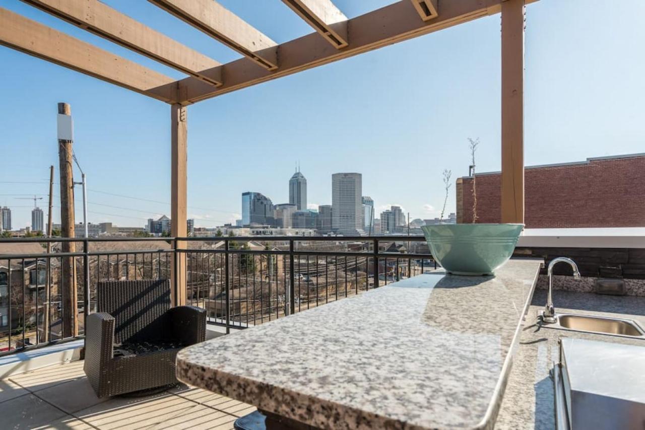 Private Bedroom Downtown Indy - Shared Ινδιανάπολη Εξωτερικό φωτογραφία